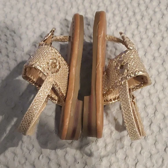 Toddler girl sandals! Size 4M - Picture 3 of 5